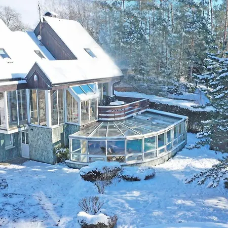 Wellness Mit Innenpool- Sauna- By Interhome Сasa de vacaciones Branžež